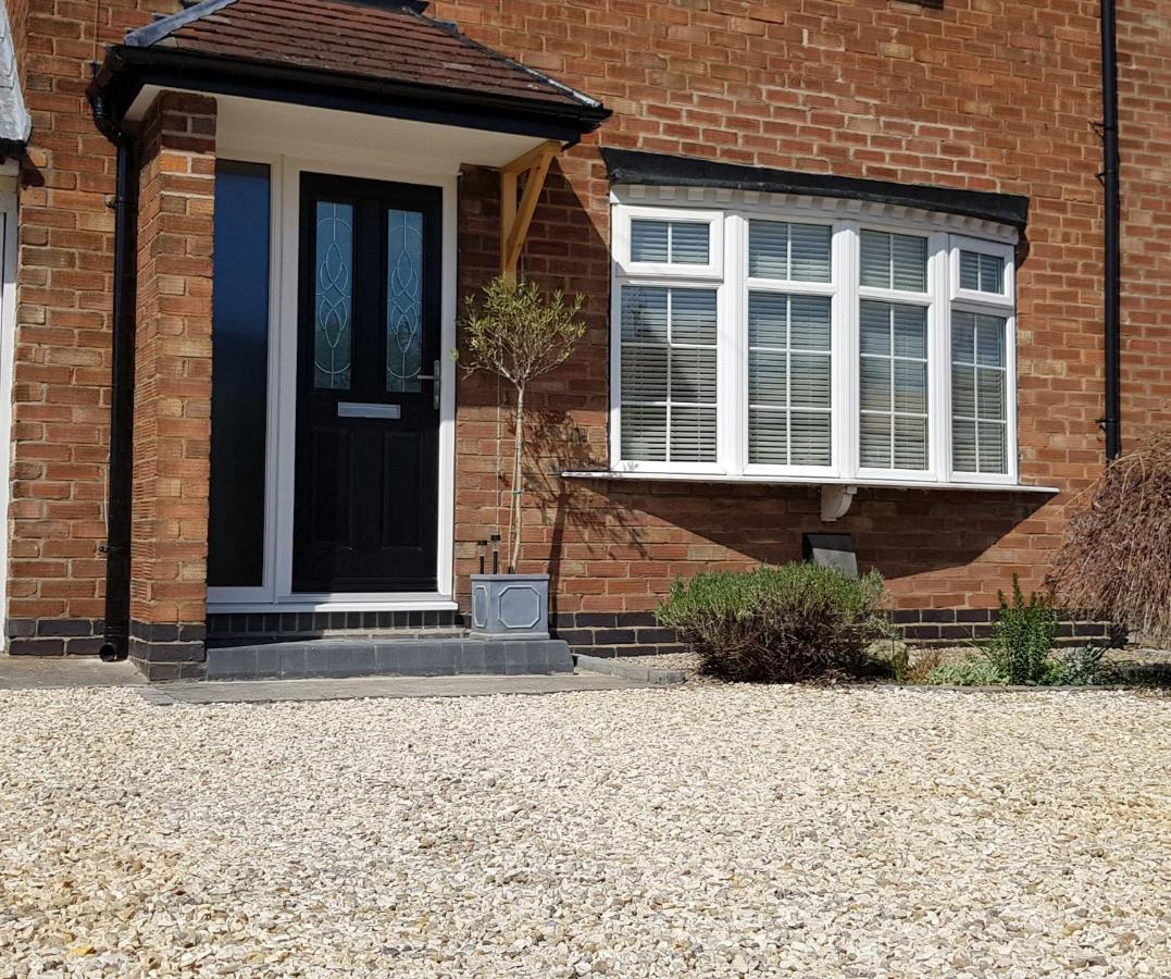 Chaloners, Free Parking, Large Garden, Close To York Races & City Centre, York